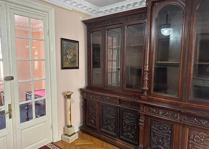 City Center Apartment